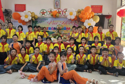 VƯỢT QUA GIÔNG BÃO – VUI HỘI TRĂNG RẰM (Trường Tiểu học Nghĩa Bình)